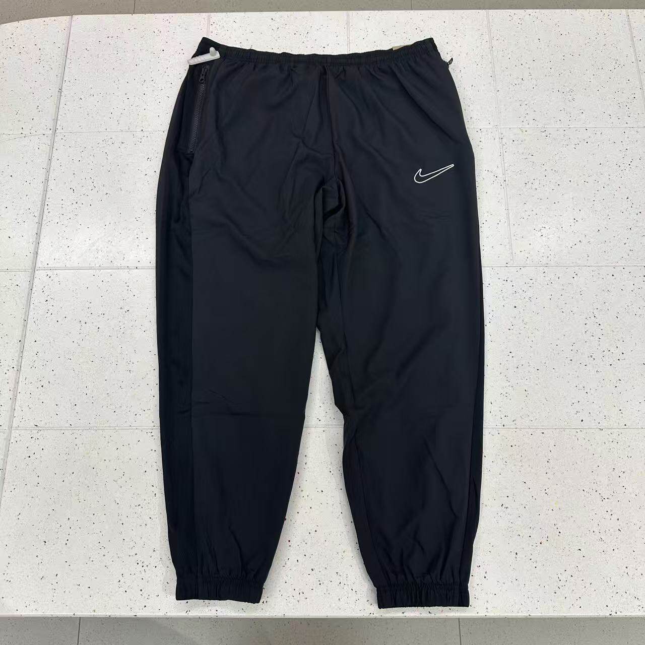 Nike耐克 DRI-FIT男子速干透气梭织足球训练运动长裤 DV9737-010