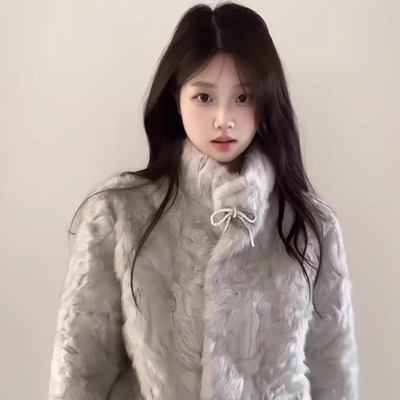 灰色染尖蝴蝶结毛毛外套女高级感