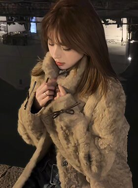 复古羊羔毛毛外套女蝴蝶结设计感