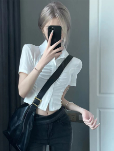 polo领短款 女夏季 小个子显瘦收腰辣妹内搭上衣潮 衬衫 纯欲正肩短袖