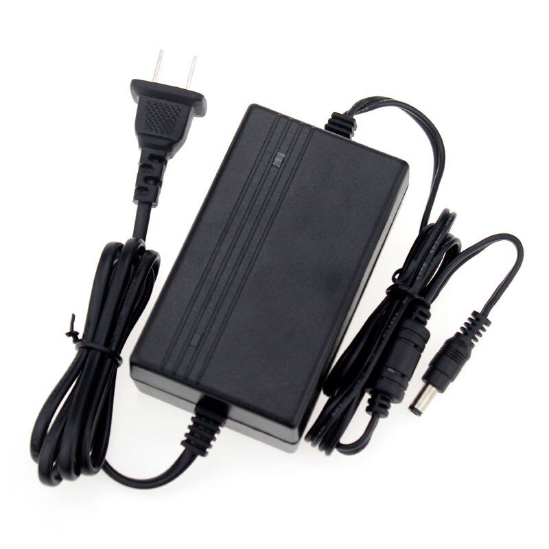粤威12V通用吉他效果器p12v2a外正内负电源适配器12伏2000MA变压