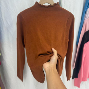 半高领焦糖色时尚针织衫女秋冬毛衣修身打底长袖薄款棕色显瘦上衣