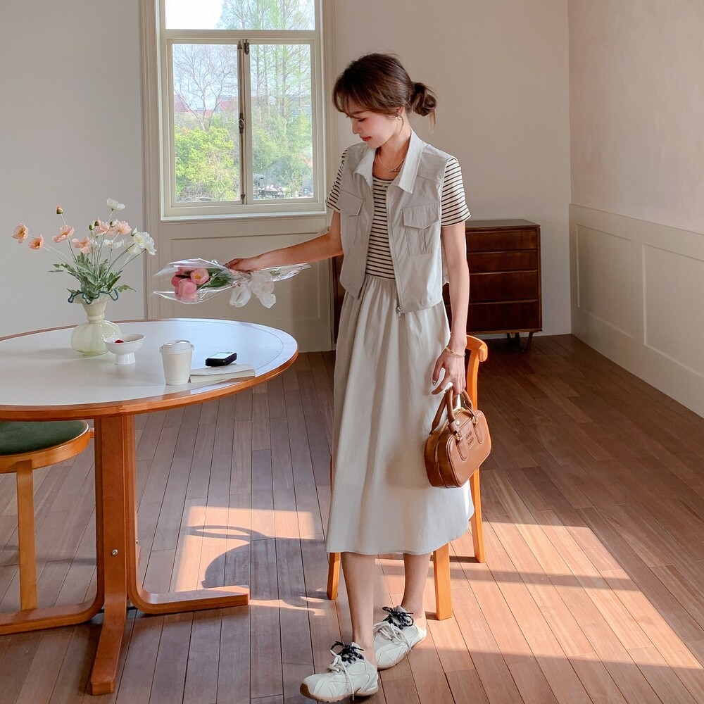 女装/女士精品套装/学生校服/工作制服时尚套装2025年夏季套头25