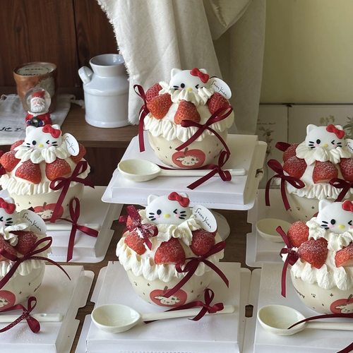 新款圣诞节新年蛋糕装饰苹果小狗KT猫草莓陶瓷碗摆件蝴蝶结插件