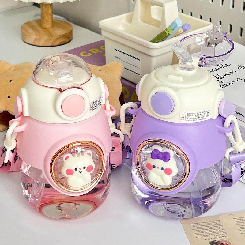 新款直销可爱儿童水杯学生夏季大容量塑料杯子高颜值便捷塑料吸管