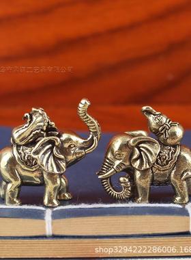 新款直销黄铜实心大象摆件纯铜小号福象手把件仿古玩铜器财象桌面