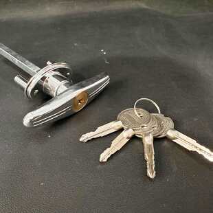 新款直销车库门锁翻版车库门锁卷帘门锁T型车库锁锁锁芯应急锁羊