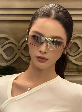 Y2K辣妹金属半框水银色太阳眼镜