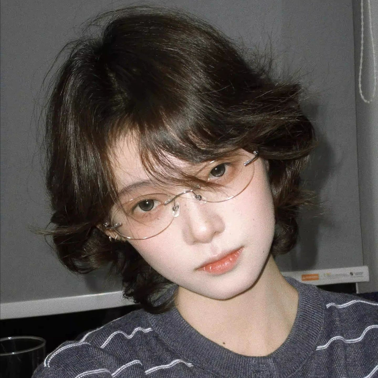 超轻银色清冷无框眼镜女高级感近视可配度数椭圆纯欲小框眼睛镜架