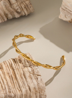 极简麻花扭结金手镯53