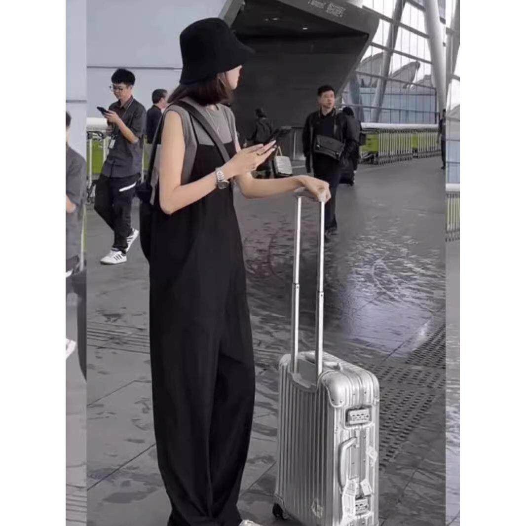 欧洲站夏季新款韩系慵懒极简风甜酷小众时尚灰色上衣背带裤两件套
