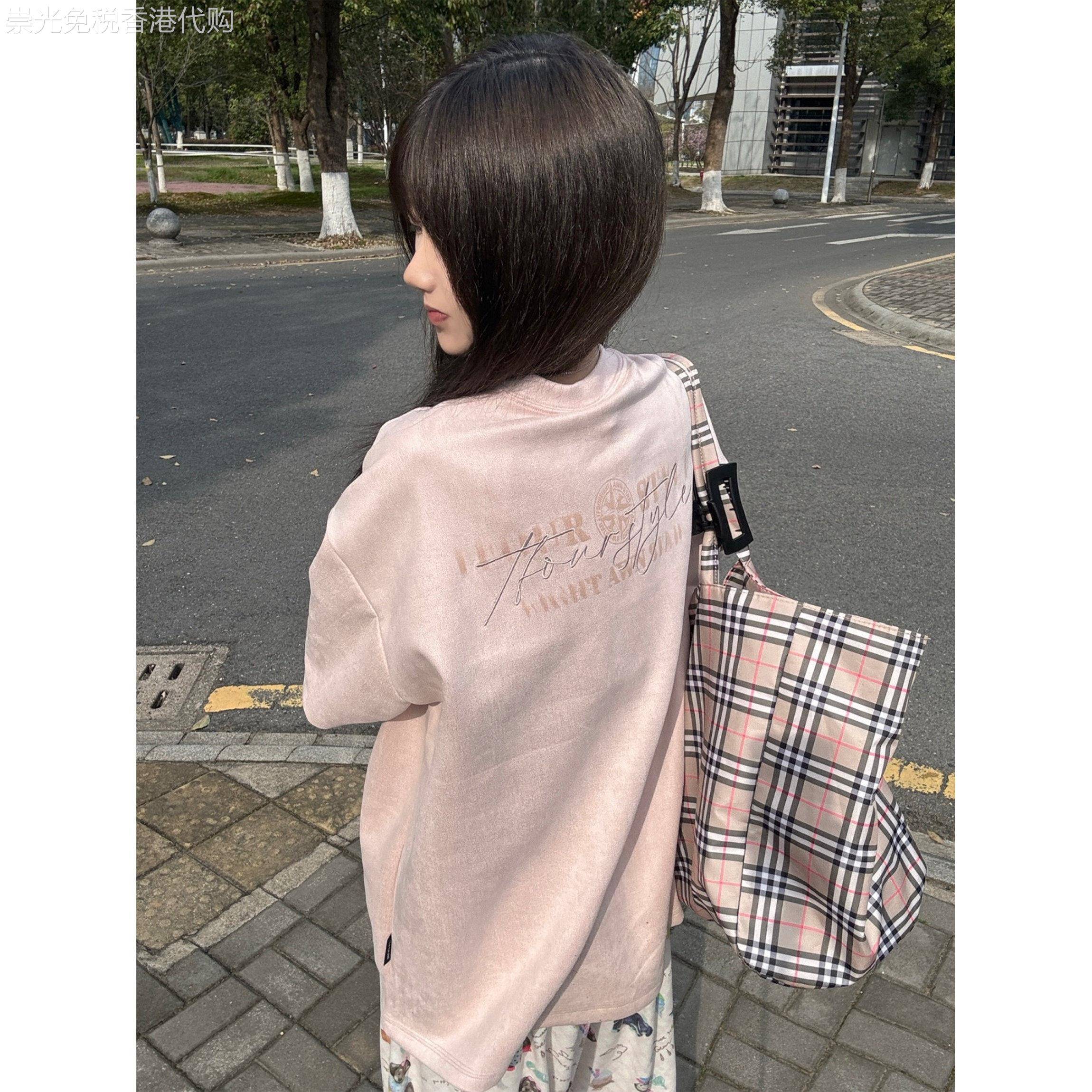 粉色麂皮绒正肩刺绣字母短袖T恤女夏季情侣款潮牌学院风纯棉上衣