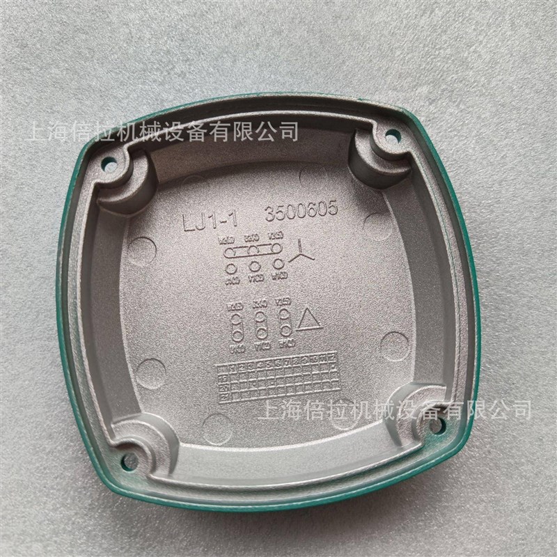 HELIX V5205/2工业循环系统水M泵配件接线盒盖更换维修