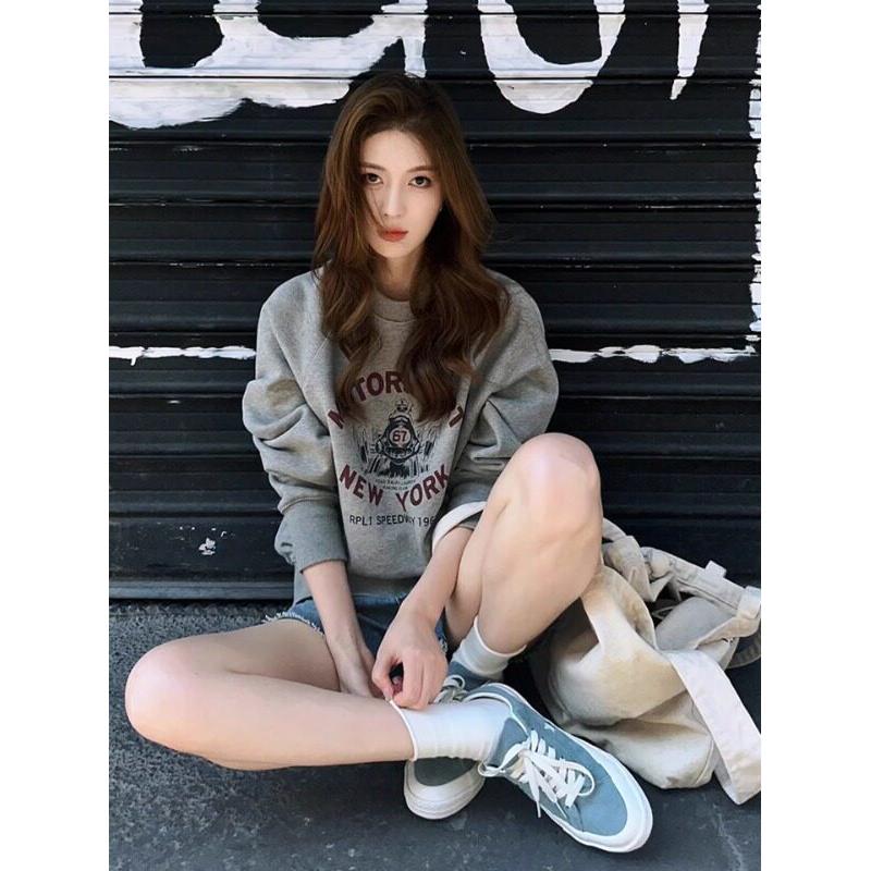 美式高街休闲风灰色印花卫衣女女2025早秋小个子韩系百搭内搭上衣