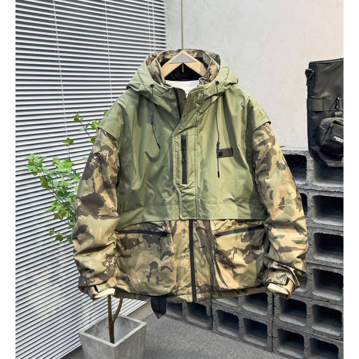 代购潮牌羽绒服男款冬季迷彩拼接保暖外套休闲连帽白鸭绒抗寒上衣