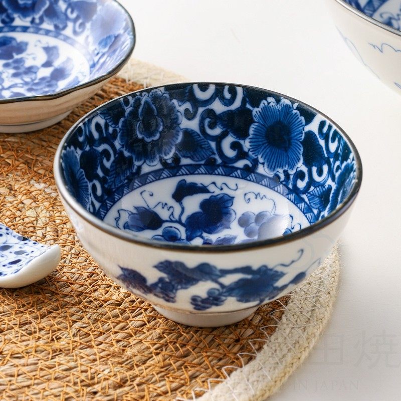 日本进口陶瓷青花葡萄复古日式餐具家用小碗米饭碗面碗汤碗釉下彩,餐饮具,碗,淘宝优惠券,粉丝福利购,淘宝优惠卷