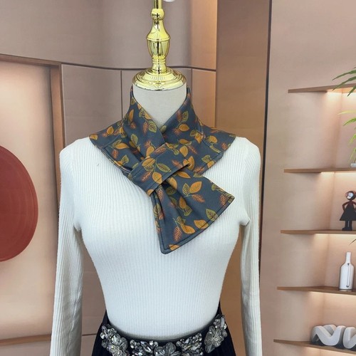 新款护颈围巾带兜防寒脖套放暖宝宝防风保暖颈椎热敷防衣领脏