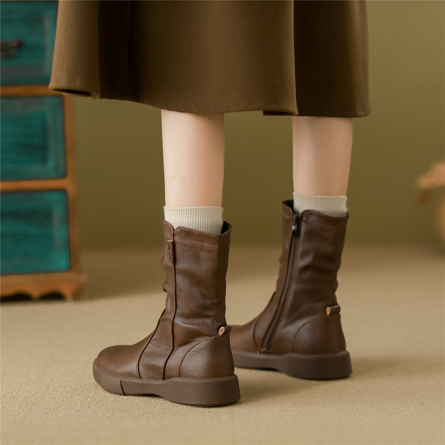 厚底时尚加绒马丁靴女2025年秋冬季新款百搭复古防滑平底高帮短靴