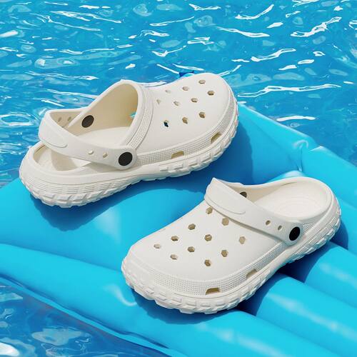 Women and Men's Hole Shoes Summer Non-Slip Outdoor Sandals C