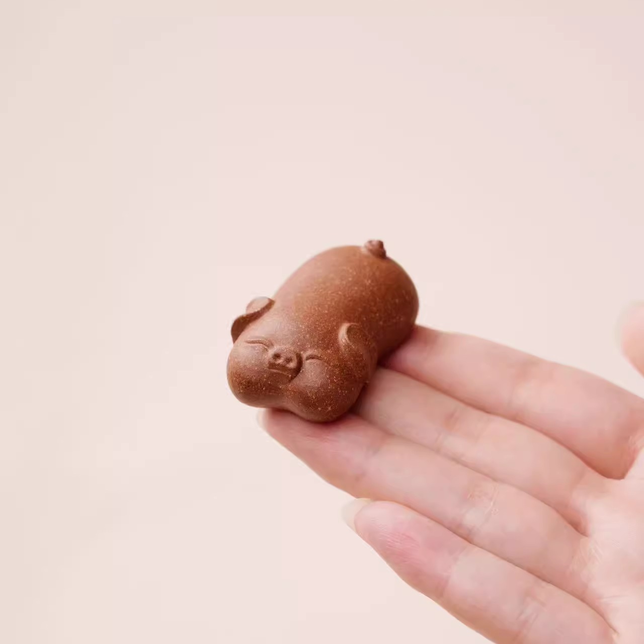 一条【乔治】小型猪茶宠摆件精品