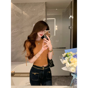 JustQin【港岛暮色】2026新款春装修身性感针织衫中袖上衣女小衫