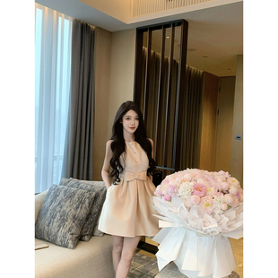 JustQin【香缇贵女】2026新款夏装重工收腰短裙气质性感连衣裙女