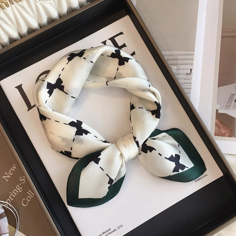 真丝丝巾女高级感小众高端气质情人节礼物蝴蝶结小方巾桑蚕丝领带