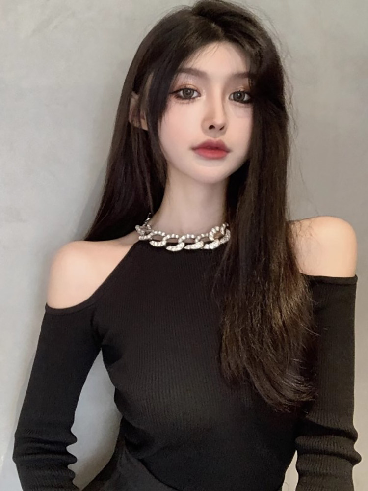 2025春秋新款挂脖针织衫女性感辣妹设计感氛围感露肩毛衣别致小衫