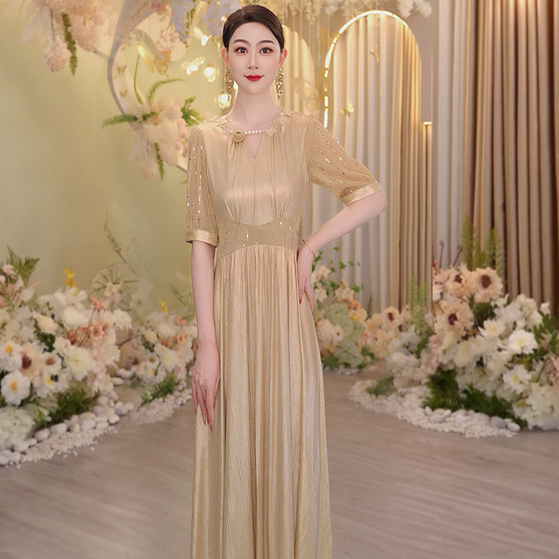 2024新款夏季女款大方得体的长裙