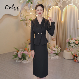 黑色假两件赫本风收腰西装连衣裙女2025新款冬装高级感OHDRI12051