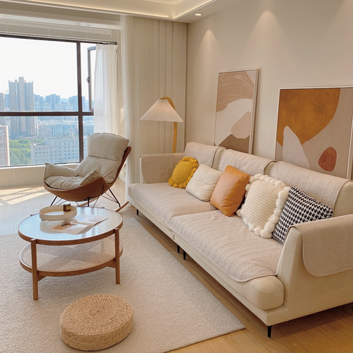 原木客厅沙发背景墙简约