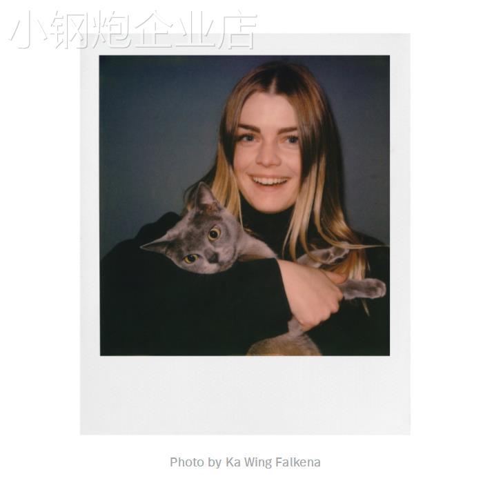 新版Polaroid宝丽来600相纸白边彩色黑白双拼套装 16张现货闪发