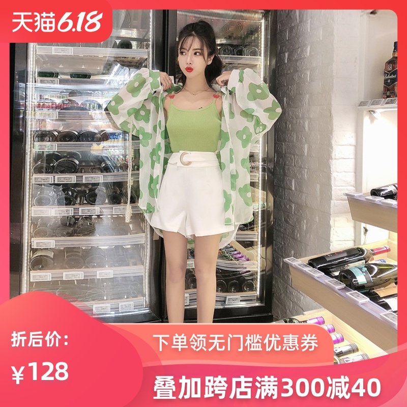 网红防晒三件套装春2020新款洋气显瘦雪纺衬衫吊带短裤小个子套装