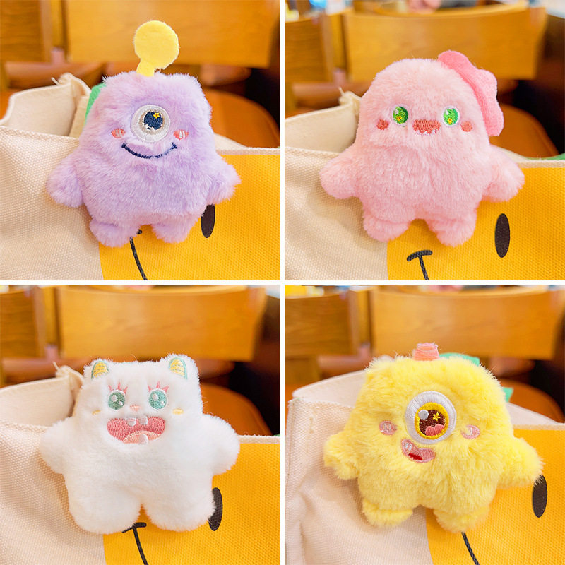 网红小怪兽毛绒胸针配件包包挂件