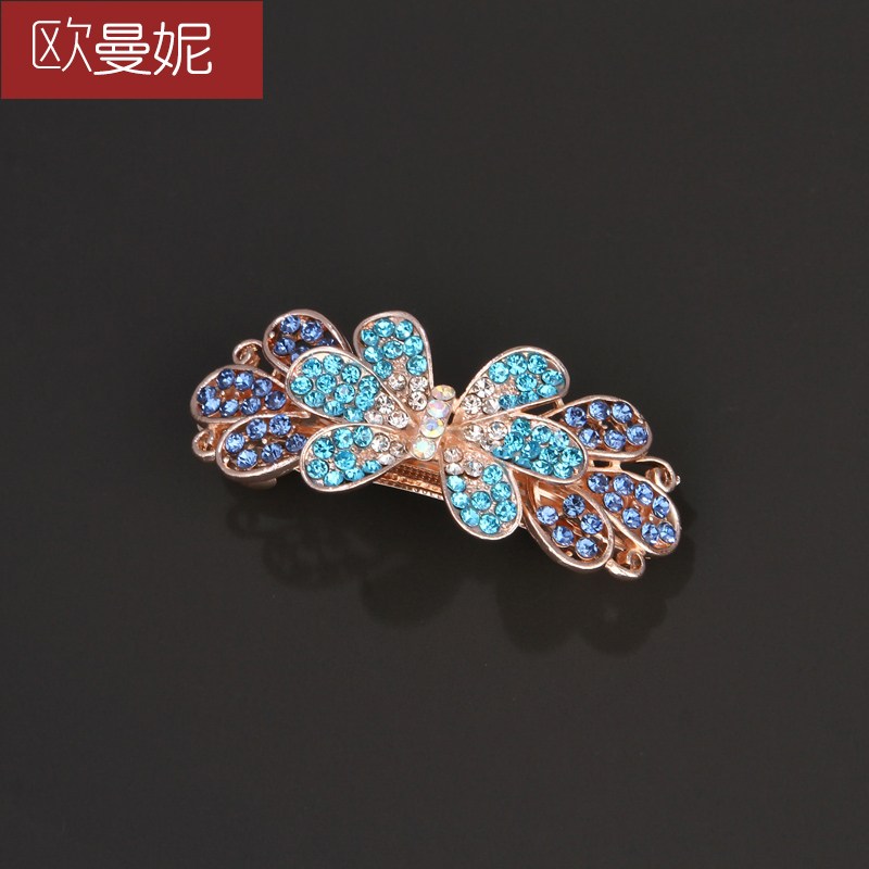 半扎发后脑勺妈妈款夹子头饰