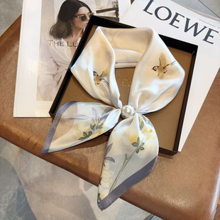 高级感真丝小丝巾珍珠磁吸扣懒人围巾春秋装饰领巾100%桑蚕丝围巾