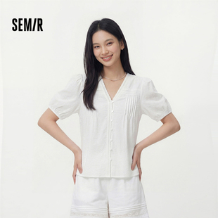 森马短袖衬衫女夏盐缩肌理白色泡泡袖花边V领设计感甜美俏皮衬衣