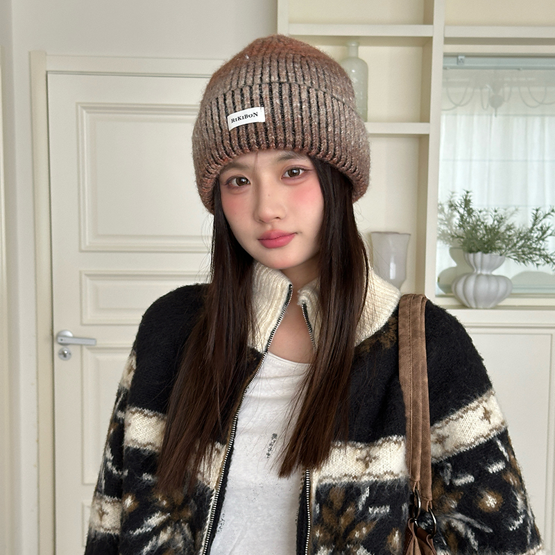 韩国代购东大门冬季新款韩版小众渐变色针织帽女加厚保暖毛线帽子