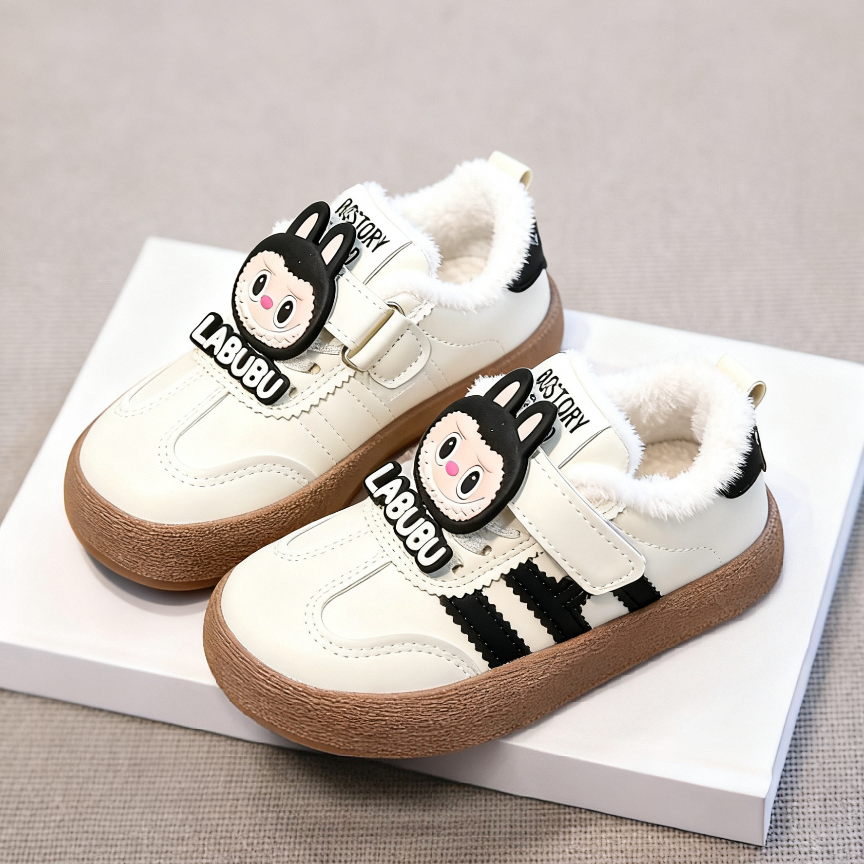 拉布布女童鞋加绒德训鞋二棉鞋冬款儿童百搭休闲板鞋运动鞋子软底