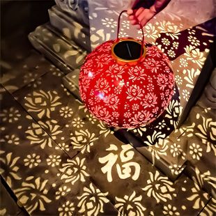 太阳能红灯笼挂墙室外铁艺灯笼庭院花园太阳能户外中国红投影灯