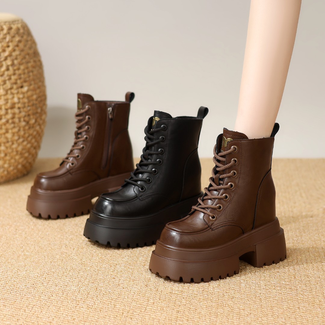 秋季爆款12CM增高马丁靴女2025加绒英伦风复古厚底防滑小个子短靴