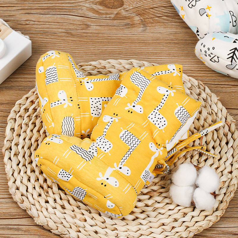 宝宝手工棉花脚套保暖包脚软底鞋0-1岁婴儿冬季加厚防掉鞋步前鞋,童鞋/婴儿鞋/亲子鞋,婴儿步前鞋/袜鞋,淘宝优惠券,粉丝福利购,淘宝优惠卷