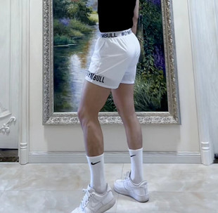 新款四面弹面料健身跑步运动三分短裤男