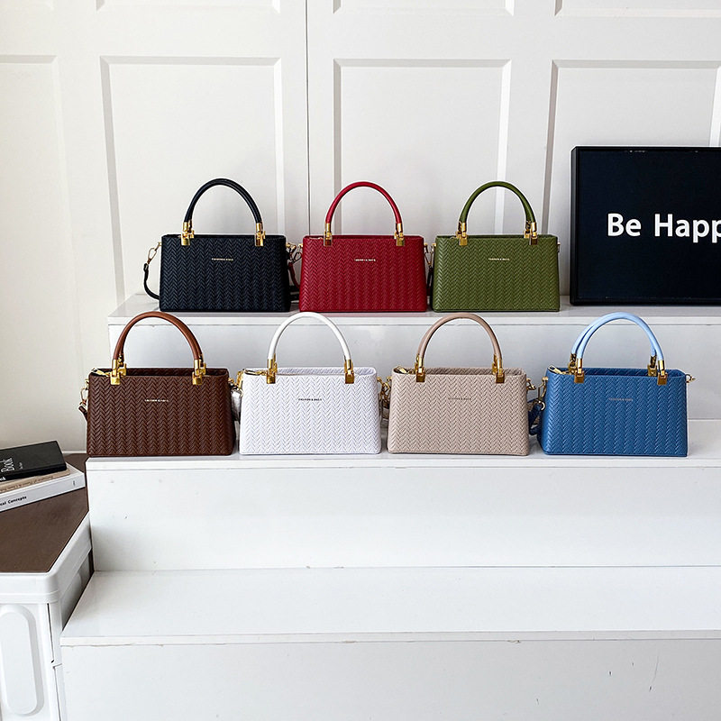 亚马逊流行手拎盒子包包女2026新款复古编织纹单肩斜挎小方包