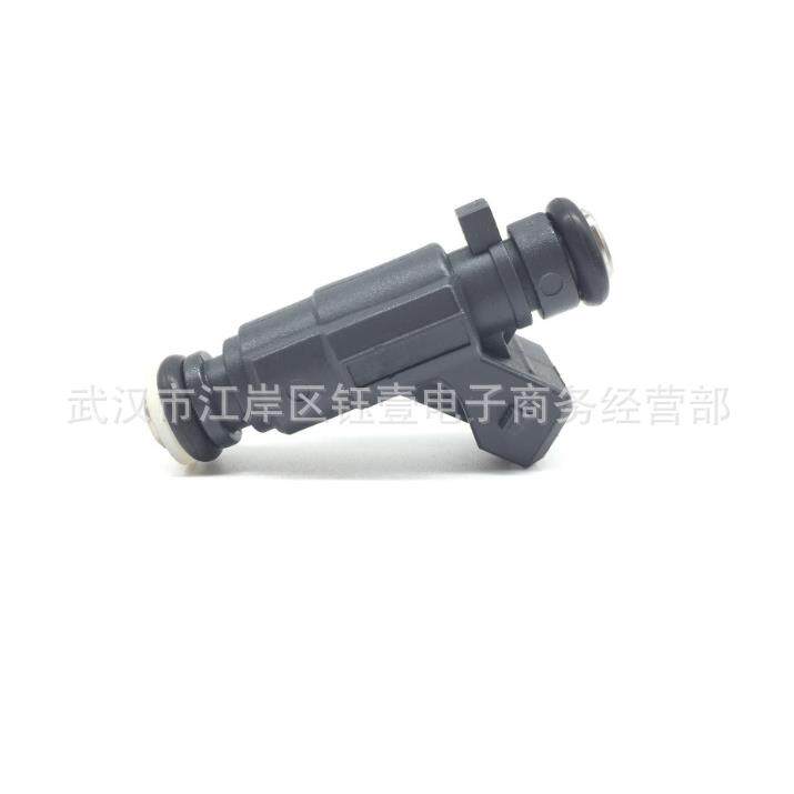 跨境适用于比亚迪F3北斗星K14全新汽车配件F01R00M009汽车喷油嘴