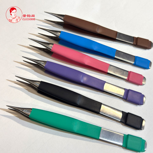 镊子打磨不伤精致细节景泰蓝画
