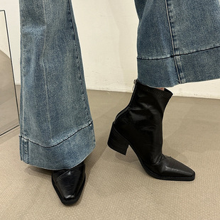 粗跟短靴女新款2025秋冬季女靴方头靴子短筒靴后拉链瘦瘦靴高跟鞋
