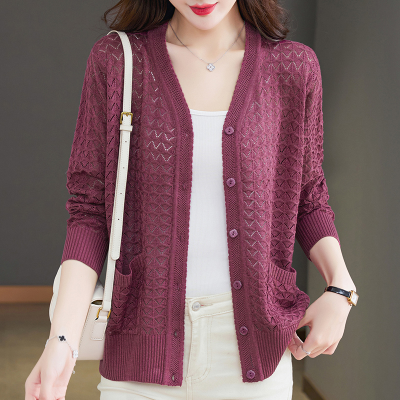 中年妈妈夏装针织上衣冰s丝开衫女外搭镂空防晒大码空调衫薄款外