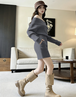 2025年新款法式气质针织连衣裙女秋冬高级感小个子内搭打底毛衣裙