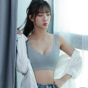 蕾丝美背吊带网红背心